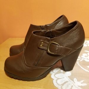 Women booties